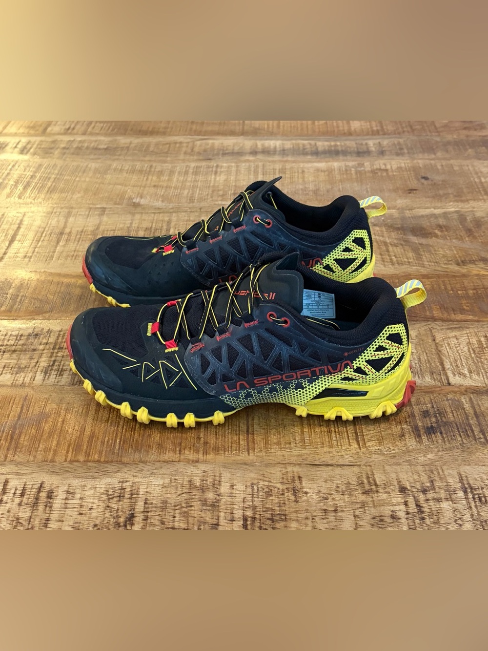 La Sportiva Bushido II GYX Trail Running Shoes - Picture 5 of 9